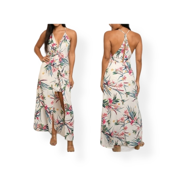 Lush Dresses & Skirts - Floral v-neck floral dress NWT